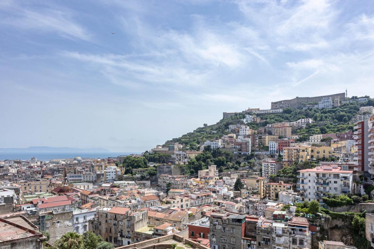 Hostly - Tarsia 50-Beautiful Terrace On Naples Διαμέρισμα Εξωτερικό φωτογραφία